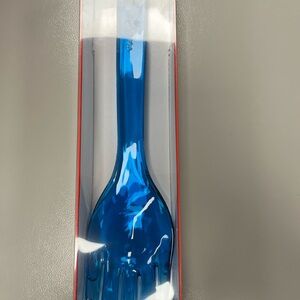 New In Box CANETTI ACRYLIC HAND SHAPED Salad TONGS Aqua Acrylic Kitchen Decor